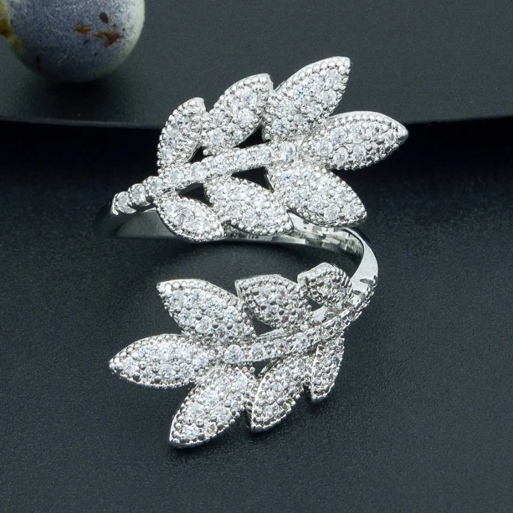Luxury Leaf Full Micro AAA Cubic Zirconia Copper Women Party Wedding Saudi Arabic Dubai Fashion Ring
Luxury Leaf Full Micro AAA Cubic Zirconia Copper Women Party Wedding Saudi Arabic Dubai Fashion Ring