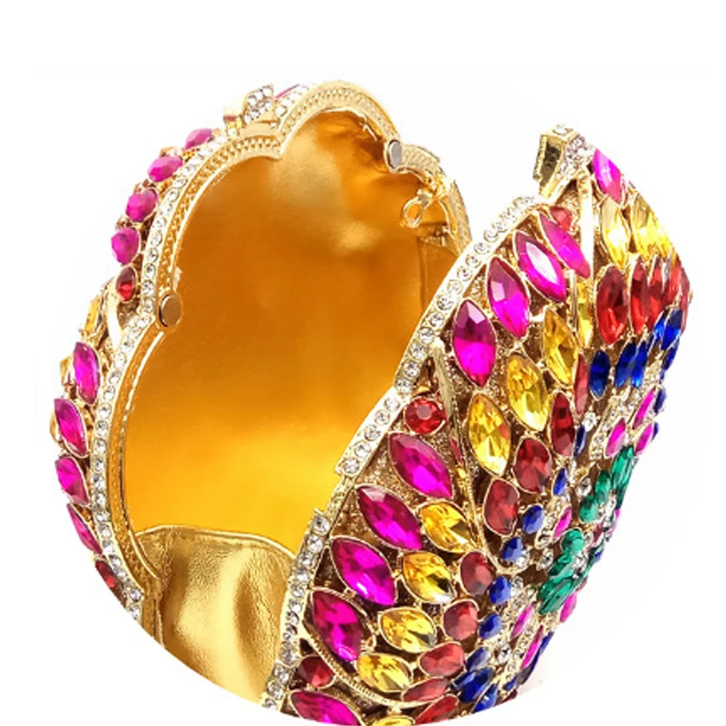 2020 New Arrival Circular Handmade Full Crystal Evening Bag Women Clutches Bags XIYUAN BRAND Fashion High-End Evening Clutch Bag
2020 New Arrival Circular Handmade Full Crystal Evening Bag Women Clutches Bags XIYUAN BRAND Fashion High-End Evening Clutch Bag