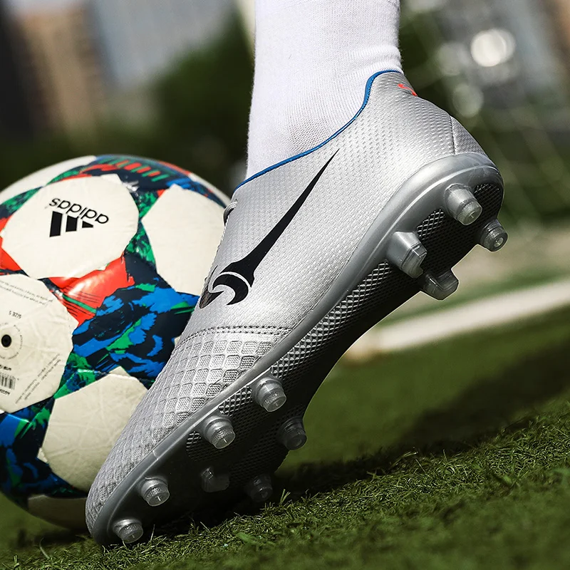 Soccer Long Spikes and TF Football Shoes Men Women Outdoor Athletic Trainers Sneakers Adults Brand Professional Futbol Krampon
Soccer Long Spikes and TF Football Shoes Men Women Outdoor Athletic Trainers Sneakers Adults Brand Professional Futbol Krampon