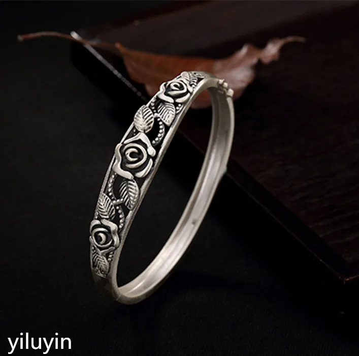 KJJEAXCMY boutique jewelry 999 Sterling Silver female bracelet, antique, old matte hollowed Rose Rose Lady's Silver Bracelet
KJJEAXCMY boutique jewelry 999 Sterling Silver female bracelet, antique, old matte hollowed Rose Rose Lady's Silver Bracelet