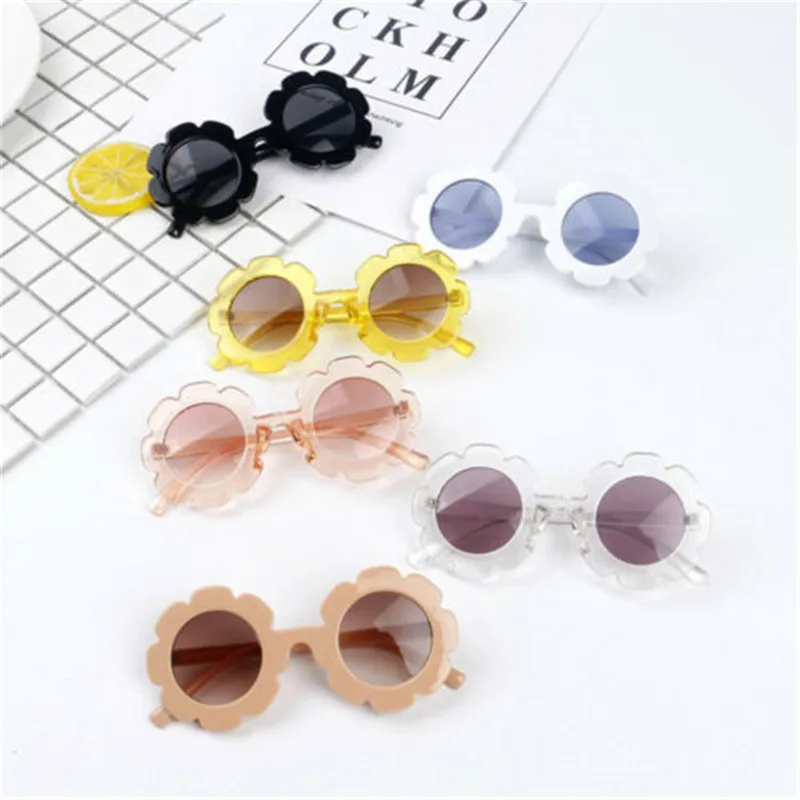 Baby Kids Unisex Sunglasses lovely round flower Gafas Sunglasses UV400 Toddler Boys sport Outdoor sunprotect Glasses 6 colors
Baby Kids Unisex Sunglasses lovely round flower Gafas Sunglasses UV400 Toddler Boys sport Outdoor sunprotect Glasses 6 colors