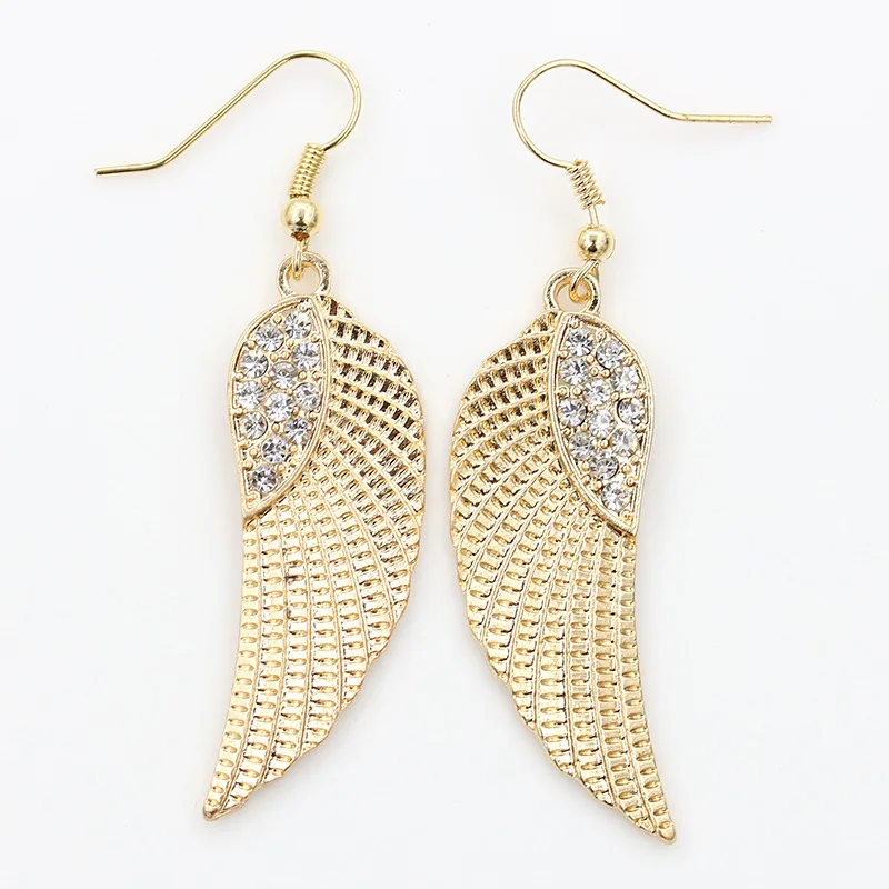 Crystal Metallic Angel Wing Gold Silver Plated Drop Earrings piercing Hook Jewelry Dangle Earrings for Women
Crystal Metallic Angel Wing Gold Silver Plated Drop Earrings piercing Hook Jewelry Dangle Earrings for Women