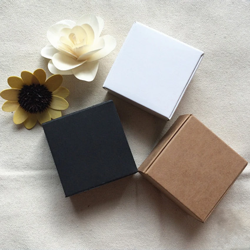 50pcs 4sizes Black white Kraft paper gift packaging box carton cardboard box soap Jewelry Candy package packing paper box small
50pcs 4sizes Black white Kraft paper gift packaging box carton cardboard box soap Jewelry Candy package packing paper box small