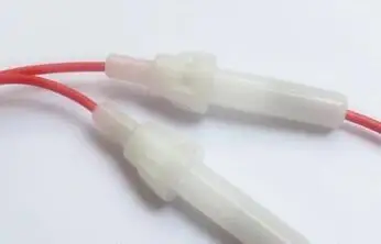 FREE SHIPPING 50PCS x #20 Wire 6*30mm White Plastic Lantern Fuse Holder With 20AWG Red Cable
FREE SHIPPING 50PCS x #20 Wire 6*30mm White Plastic Lantern Fuse Holder With 20AWG Red Cable