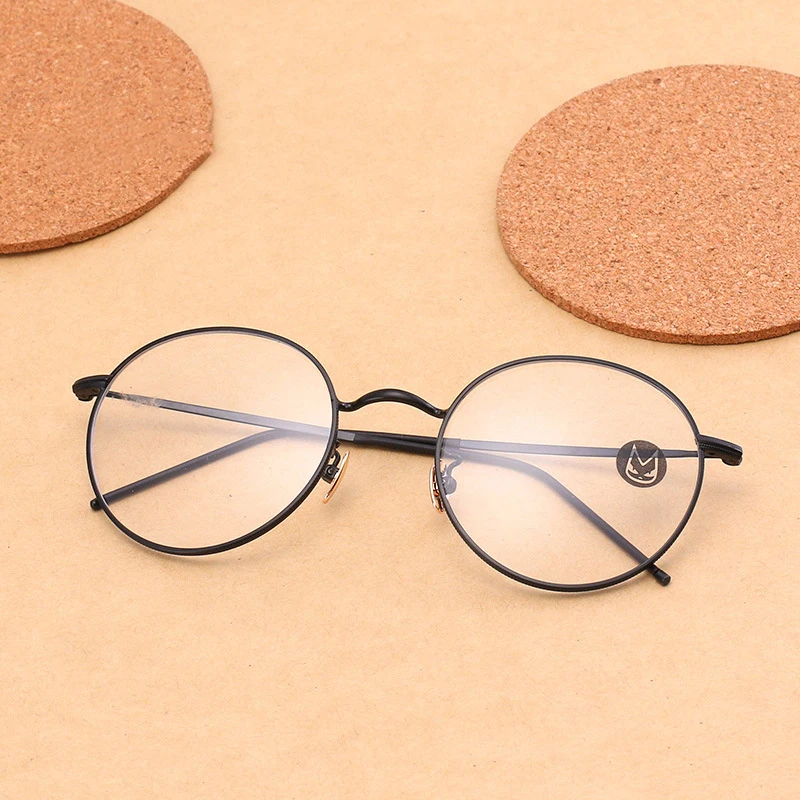Women Optical Frame Metal Brand Men's eye Glasses Lenses Computer Myopia Glasses Frame High Quality Different Style
Women Optical Frame Metal Brand Men's eye Glasses Lenses Computer Myopia Glasses Frame High Quality Different Style