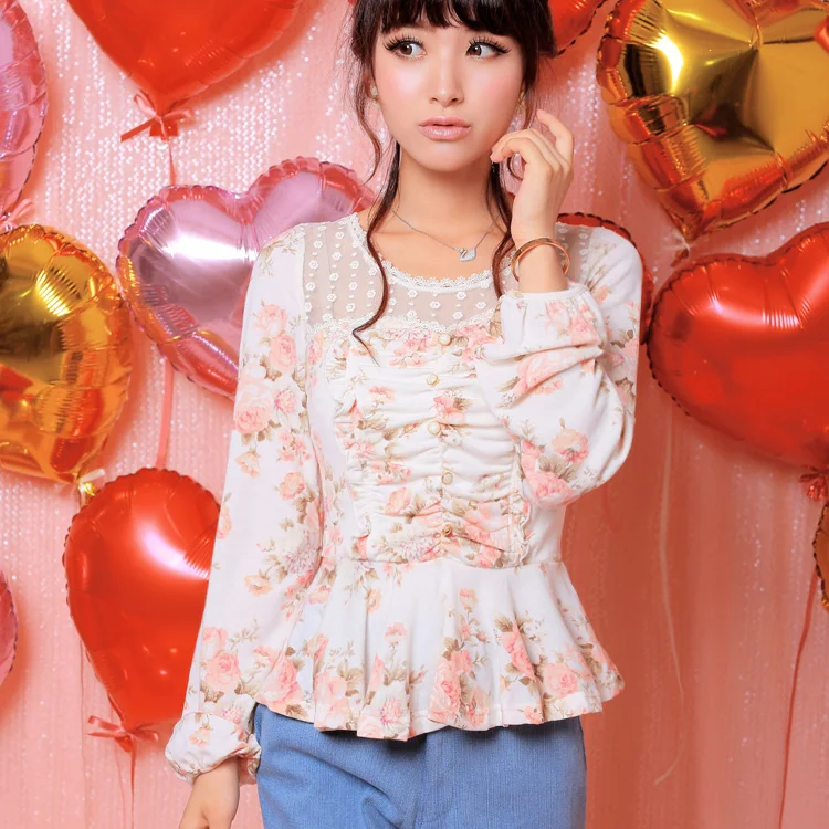 Princess sweet lolita coat Uncle Flower Little bud silk net yarn splicing agaric fold skirt tall waist beautiful coat UF101
Princess sweet lolita coat Uncle Flower Little bud silk net yarn splicing agaric fold skirt tall waist beautiful coat UF101