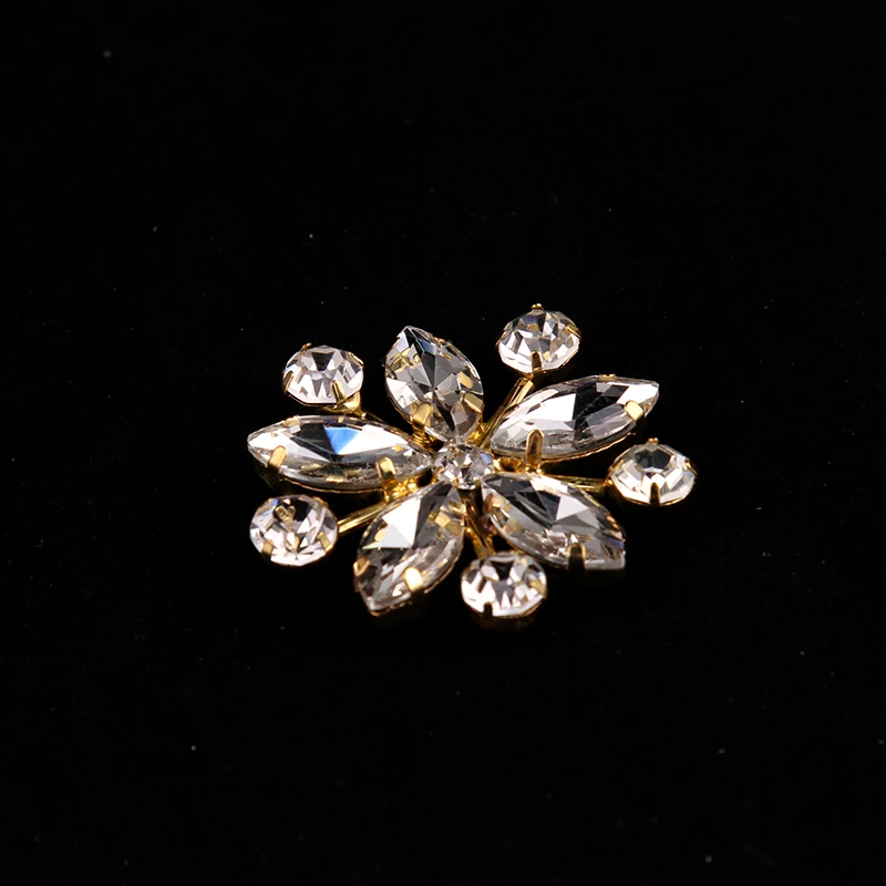 1 piece Flower Crystal Rhinestone Buttons Shank Coat Button for Brooch Diameter 4.5 cm Sewing Crafts Gold Silver
1 piece Flower Crystal Rhinestone Buttons Shank Coat Button for Brooch Diameter 4.5 cm Sewing Crafts Gold Silver
