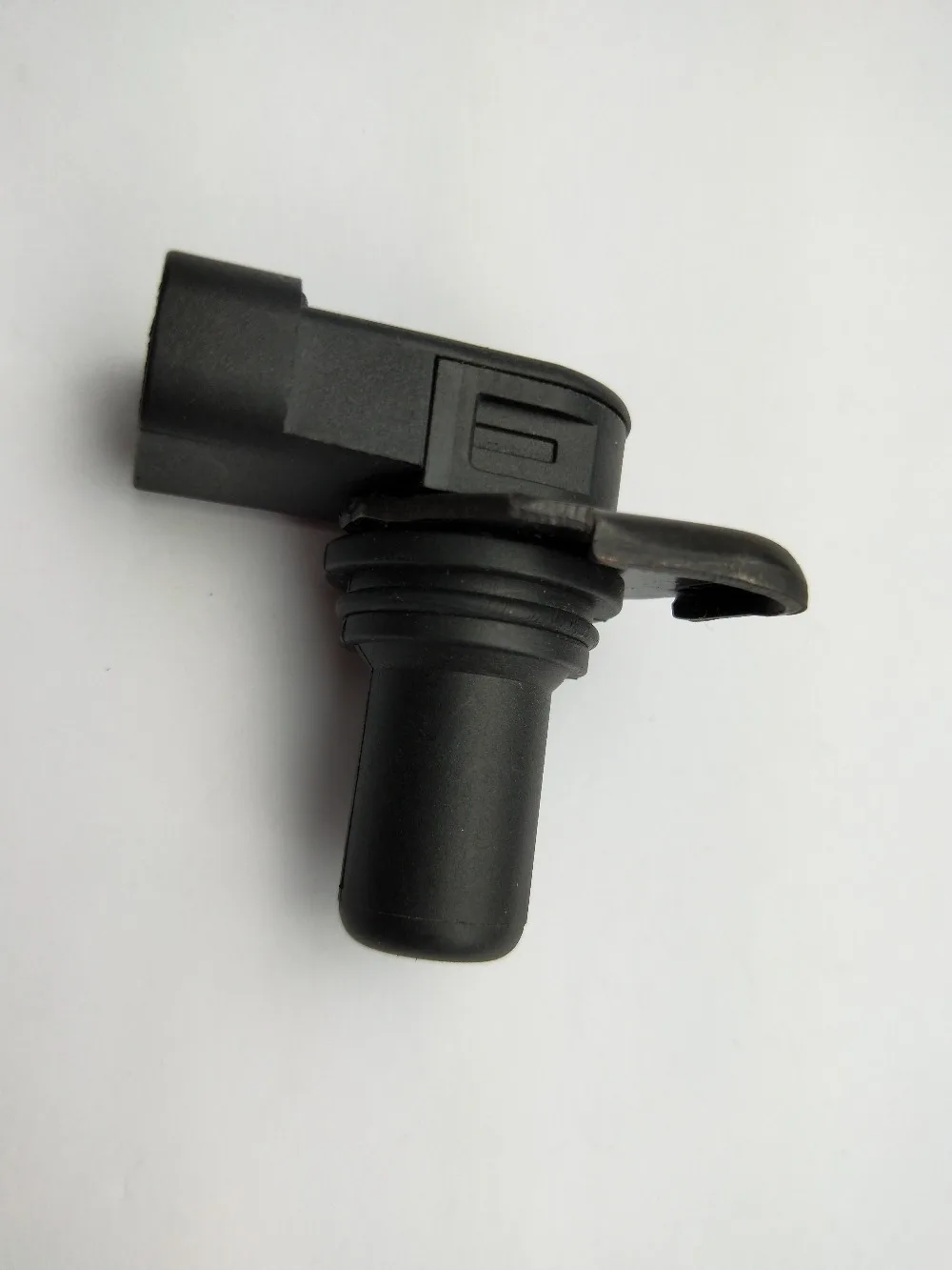 SMD Camshaft Position Sensor 8954623021 89546-23021 1002050TAR A2150737871 For HYUNDAI KIA
SMD Camshaft Position Sensor 8954623021 89546-23021 1002050TAR A2150737871 For HYUNDAI KIA