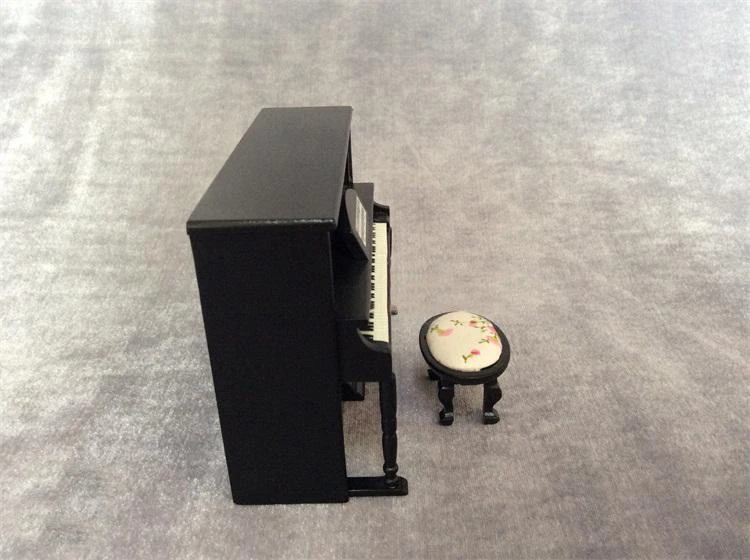 G10-X089 children baby gift Toy 1:12 Dollhouse mini Furniture Miniature rement accessories Upright piano model pink white 1pcs
G10-X089 children baby gift Toy 1:12 Dollhouse mini Furniture Miniature rement accessories Upright piano model pink white 1pcs