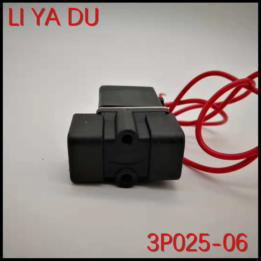 3P025-06 G1/8 Normally Closed Plastic Solenoid curtain two-way three-way valve Plastic steel 12V 24V 110V 220V
3P025-06 G1/8 Normally Closed Plastic Solenoid curtain two-way three-way valve Plastic steel 12V 24V 110V 220V