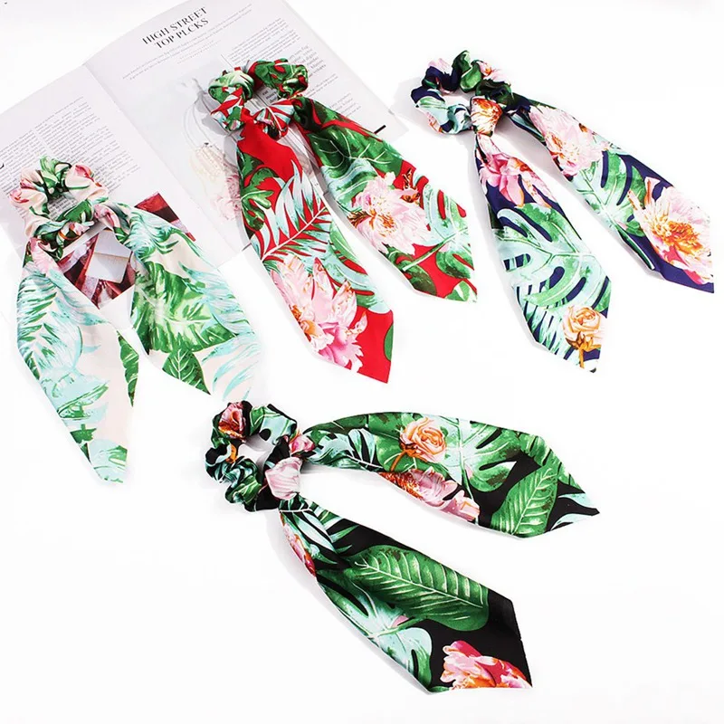New Elegant Women Square Silk Head Neck Feel Satin Scarf Skinny Retro Hair Tie Band Small Fashion Square Scarf 2019
New Elegant Women Square Silk Head Neck Feel Satin Scarf Skinny Retro Hair Tie Band Small Fashion Square Scarf 2019