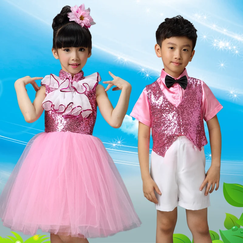 The new children's Latin dance costumes students chorus boys and girls clothing performance clothing
The new children's Latin dance costumes students chorus boys and girls clothing performance clothing