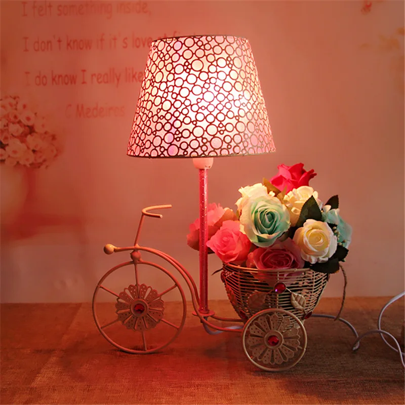 Table Lamp Nostalgic Retro Iron Art Plug-in Small Table Lamp Household Decoration Night Lamp Tricycle Bedroom Headlamp
Table Lamp Nostalgic Retro Iron Art Plug-in Small Table Lamp Household Decoration Night Lamp Tricycle Bedroom Headlamp