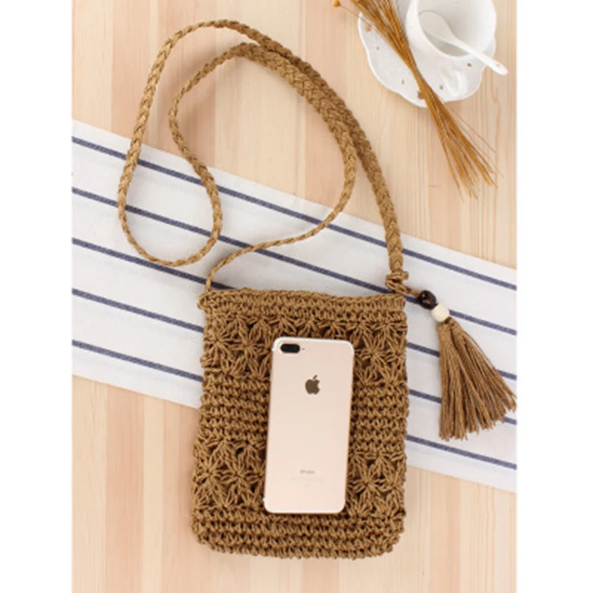 Sweet lady new simple hollow tassel slung straw bag hand-woven bag summer fashion vacation beach bag
Sweet lady new simple hollow tassel slung straw bag hand-woven bag summer fashion vacation beach bag
