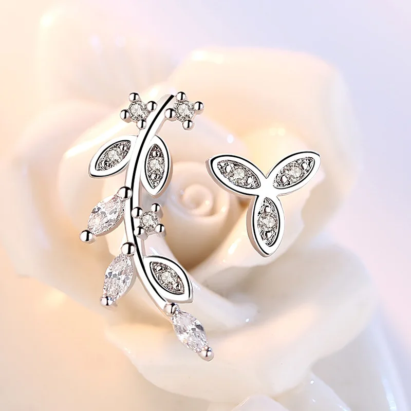 925 sterling silver fashion asymmetric leaf shiny crystal ladies stud earrings jewelry wholesale Anti allergy female
925 sterling silver fashion asymmetric leaf shiny crystal ladies stud earrings jewelry wholesale Anti allergy female