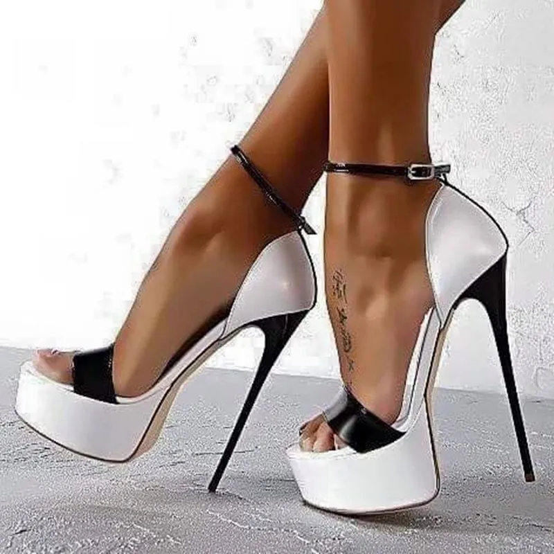 SHOFOO shoes,Novelty fashion women's shoes , about 14.5 cm high heel sandals, ladies sandals. Summer women's shoes. SIZE:34-45
SHOFOO shoes,Novelty fashion women's shoes , about 14.5 cm high heel sandals, ladies sandals. Summer women's shoes. SIZE:34-45