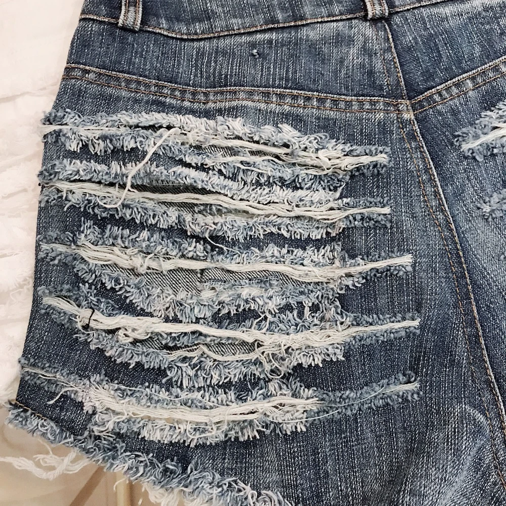 New High Waisted Women Shorts Jeans Sexy Super Mini Hole Booty Shorts Pole Dance Rock Vintage Party Shorts Summer Casual Shorts
New High Waisted Women Shorts Jeans Sexy Super Mini Hole Booty Shorts Pole Dance Rock Vintage Party Shorts Summer Casual Shorts
