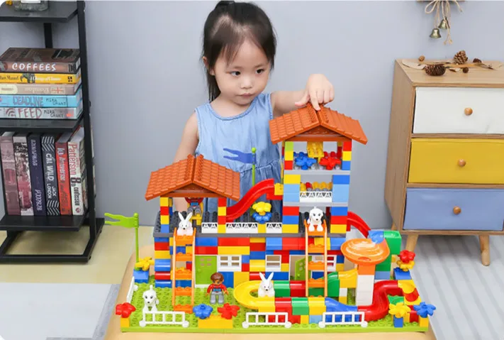 54-178pcs DIY City House Roof Big Particle Building Blocks Castle Toys for Children Compatible big brand
54-178pcs DIY City House Roof Big Particle Building Blocks Castle Toys for Children Compatible big brand