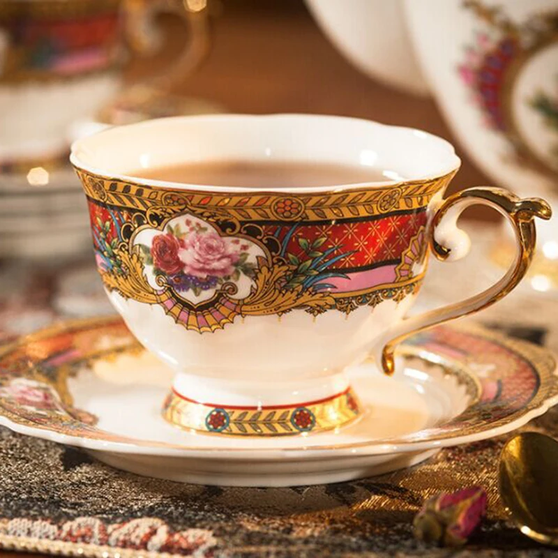 Royal Style Golden Top Grade Bone China Coffee Cup Elegant European Tea Cup Set And Saucer Afternoon Tea Teacup Nice Gift
Royal Style Golden Top Grade Bone China Coffee Cup Elegant European Tea Cup Set And Saucer Afternoon Tea Teacup Nice Gift