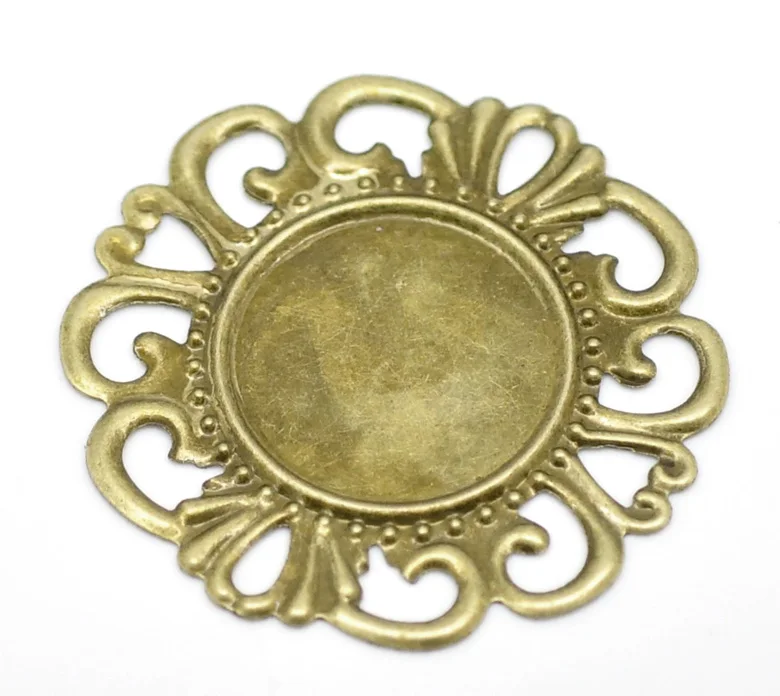 DoreenBeads Alloy Embellishments Findings Round Antique Bronze Cabochon Settings Flower Hollow Pattern 3.6cm(1 3/8")Dia,10 PCs
DoreenBeads Alloy Embellishments Findings Round Antique Bronze Cabochon Settings Flower Hollow Pattern 3.6cm(1 3/8")Dia,10 PCs