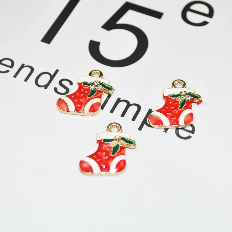 20PCS/Lot Drop Oil Charms Christmas Sock Jewelry Pendants For Necklace Jewelry Making
20PCS/Lot Drop Oil Charms Christmas Sock Jewelry Pendants For Necklace Jewelry Making