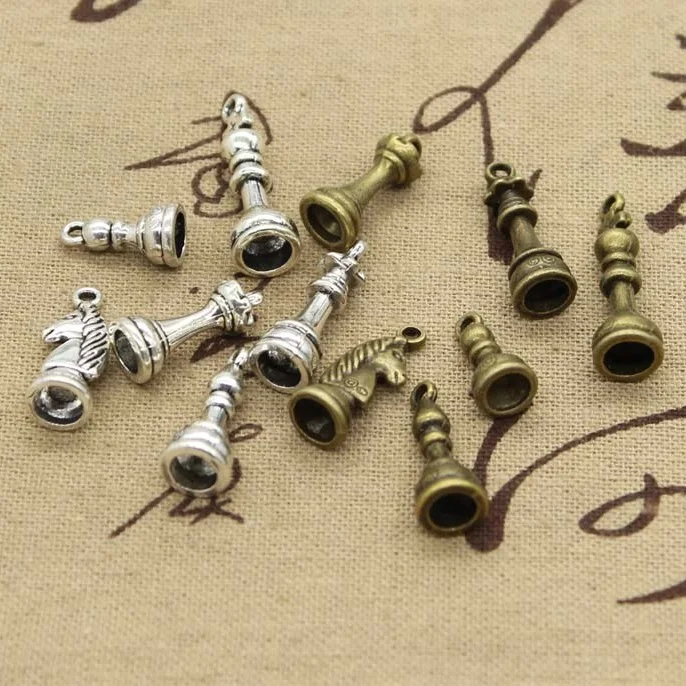 15 шт. подвески, шахматы, король, королева, врак, рыцарь, епископ, самодельные кулоны, подходят для изготовления ожерелий, серебряного цвета
15 шт. подвески, шахматы, король, королева, врак, рыцарь, епископ, самодельные кулоны, подходят для изготовления ожерелий, серебряного цвета