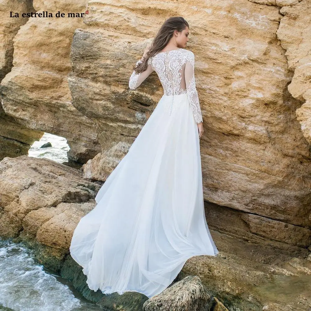 Long Sleeved Beach Wedding Dresses New Bridal Lace Bodice Chiffon Jewel Neckline Train Princess Wedding Gowns Beautiful
Long Sleeved Beach Wedding Dresses New Bridal Lace Bodice Chiffon Jewel Neckline Train Princess Wedding Gowns Beautiful