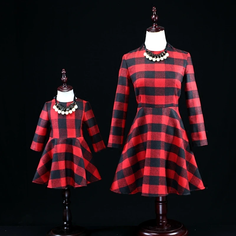 Winter children customized clothes women 4XL girls 1Y-16Y thick woolen plain dress family matching outfits mother daughter dress
Winter children customized clothes women 4XL girls 1Y-16Y thick woolen plain dress family matching outfits mother daughter dress