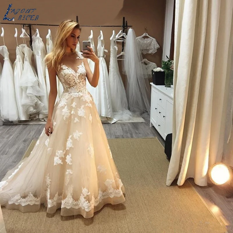 EDU0510 New Designer Top Quality Simple A Line Wedding Dresses Gorgeous Popular vestido de festa longo long dress Bridal Gowns
EDU0510 New Designer Top Quality Simple A Line Wedding Dresses Gorgeous Popular vestido de festa longo long dress Bridal Gowns
