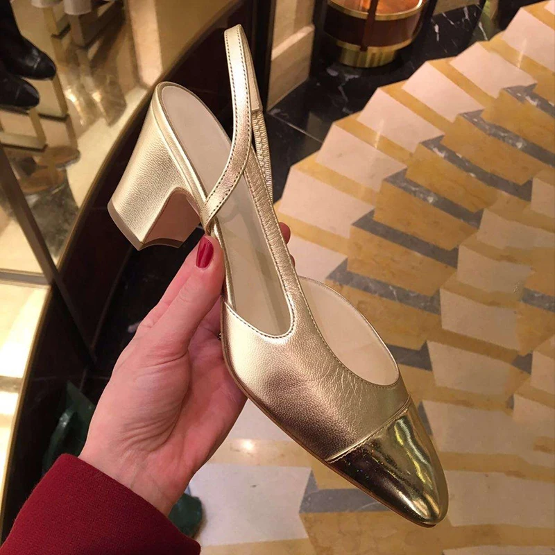 Moraima Snc 2019 The New Coarse-heeled Shoes Summer Shallow-mouthed Medium-heeled Shoes Pointed Toe Sexy Gold Woman Single Shoes
Moraima Snc 2019 The New Coarse-heeled Shoes Summer Shallow-mouthed Medium-heeled Shoes Pointed Toe Sexy Gold Woman Single Shoes