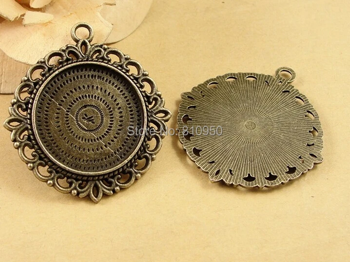 Cameo Base Accessory 20PCS Inner Size:25MM Alloy Antique Bronze Pendant Cameo cabochon Settings
Cameo Base Accessory 20PCS Inner Size:25MM Alloy Antique Bronze Pendant Cameo cabochon Settings