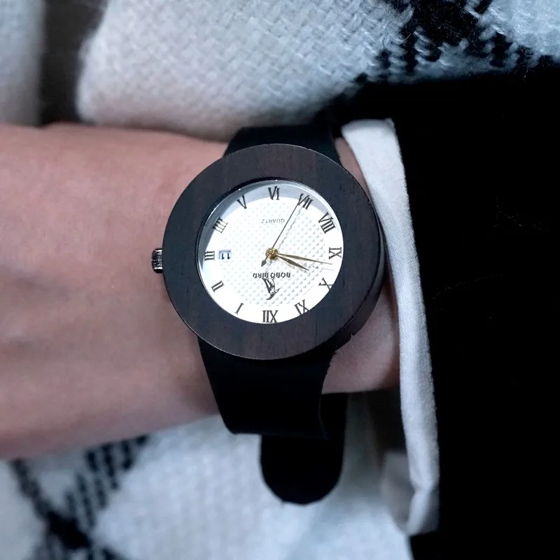 BOBO BIRD Womens Watches Women Retro Wooden Ladies Wristwatch relogio feminino with Black Leather Straps Calendar
BOBO BIRD Womens Watches Women Retro Wooden Ladies Wristwatch relogio feminino with Black Leather Straps Calendar