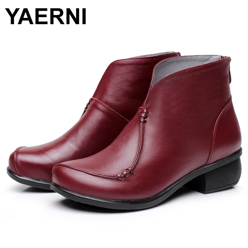 YAERNI 2018 New Autumn lady Winter Square Heels Short Shoes Genuine Leather Boots Back Zipper Women Ankle Boots E376
YAERNI 2018 New Autumn lady Winter Square Heels Short Shoes Genuine Leather Boots Back Zipper Women Ankle Boots E376