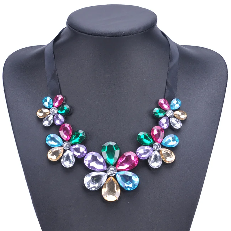 Acryflower Pendant Black ribbon tie gem flower with 5 colors costume fashion choker Necklace for woman jewelry
Acryflower Pendant Black ribbon tie gem flower with 5 colors costume fashion choker Necklace for woman jewelry