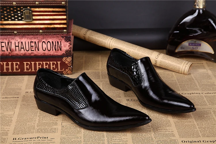 silver sequins men dress formal shoes without lace black tipped moccasins leather classic shoes
silver sequins men dress formal shoes without lace black tipped moccasins leather classic shoes