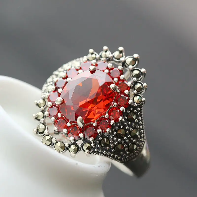 sterling silver ring with pomegranate red zirconium Thai silver restoring ancient ways ms offered the index finger ring
sterling silver ring with pomegranate red zirconium Thai silver restoring ancient ways ms offered the index finger ring