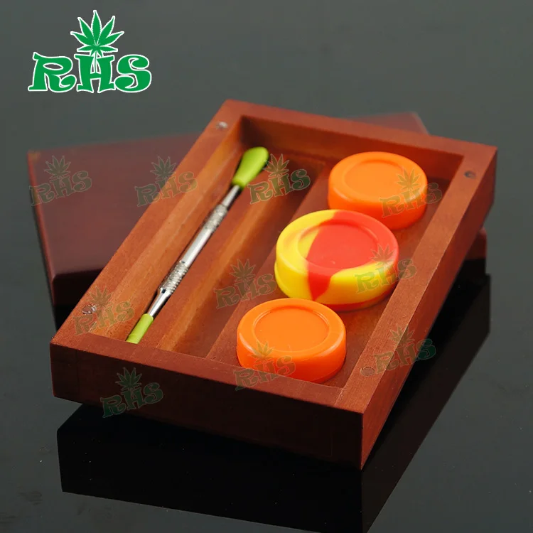 17ml Customized small silicone jars dab wax container with dab tool in gift bamboo wood box free shipping from RHS
17ml Customized small silicone jars dab wax container with dab tool in gift bamboo wood box free shipping from RHS