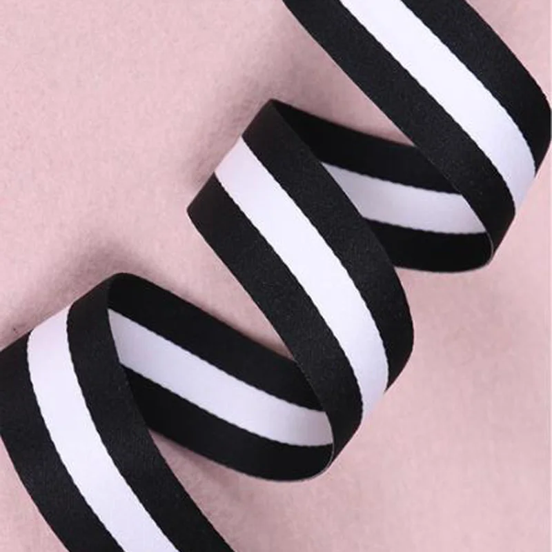 40mm Black White polyester stripes Grosgrain Ribbon DIY Clothing accessories ribbon Party decorative sewing accessories belt
40mm Black White polyester stripes Grosgrain Ribbon DIY Clothing accessories ribbon Party decorative sewing accessories belt