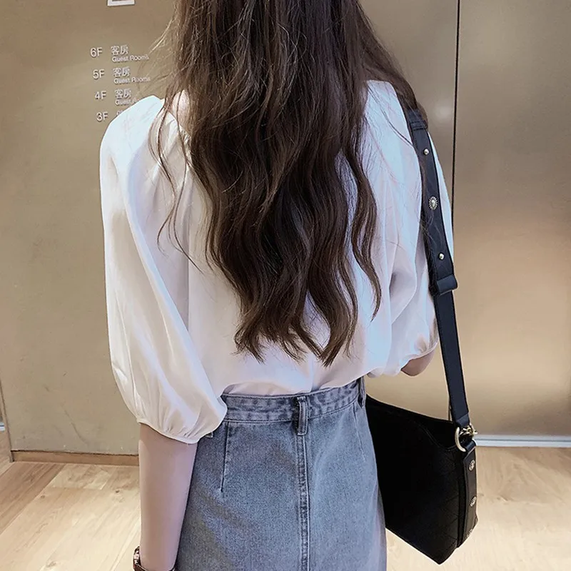 Women Summer Tops Blouses White Top Sexy Puff Sleeve Blouse Women Shirts Ruffle Top Streetwear Korean V Neck Clothing
Women Summer Tops Blouses White Top Sexy Puff Sleeve Blouse Women Shirts Ruffle Top Streetwear Korean V Neck Clothing