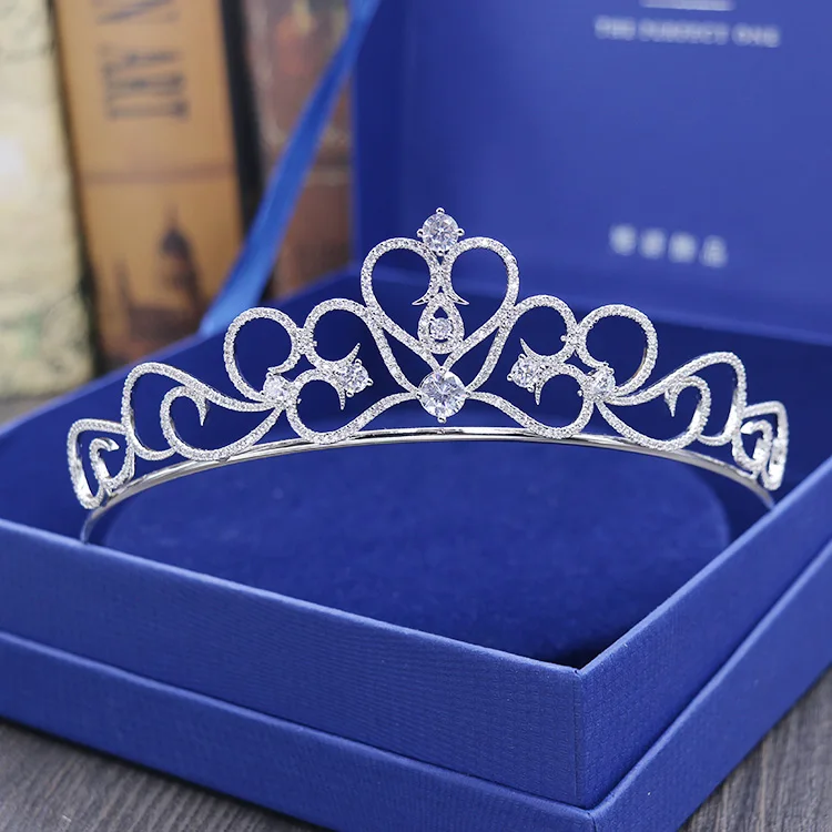 Top Quality European Style Fashion Jewelry Cubic Zirconia Tiaras Bride Crown Wedding Hair Accessories Factory Direct H-018
Top Quality European Style Fashion Jewelry Cubic Zirconia Tiaras Bride Crown Wedding Hair Accessories Factory Direct H-018