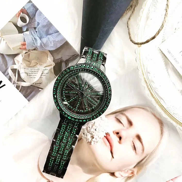 Luxury Women Watch Brand Crystal Sliver Dial Fashion Design Bracelet Watches Ladies Womenwrist Watches Relogio Feminino 2018
Luxury Women Watch Brand Crystal Sliver Dial Fashion Design Bracelet Watches Ladies Womenwrist Watches Relogio Feminino 2018