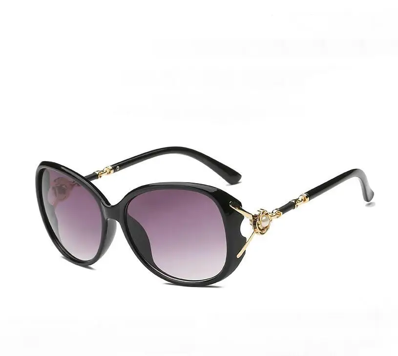 vintage brand Fashion Oversized Black 2021 Sunglasses Women Brand Designer Elegant Big Frame Women's Glasses UV400 Shades Oculo
vintage brand Fashion Oversized Black 2021 Sunglasses Women Brand Designer Elegant Big Frame Women's Glasses UV400 Shades Oculo