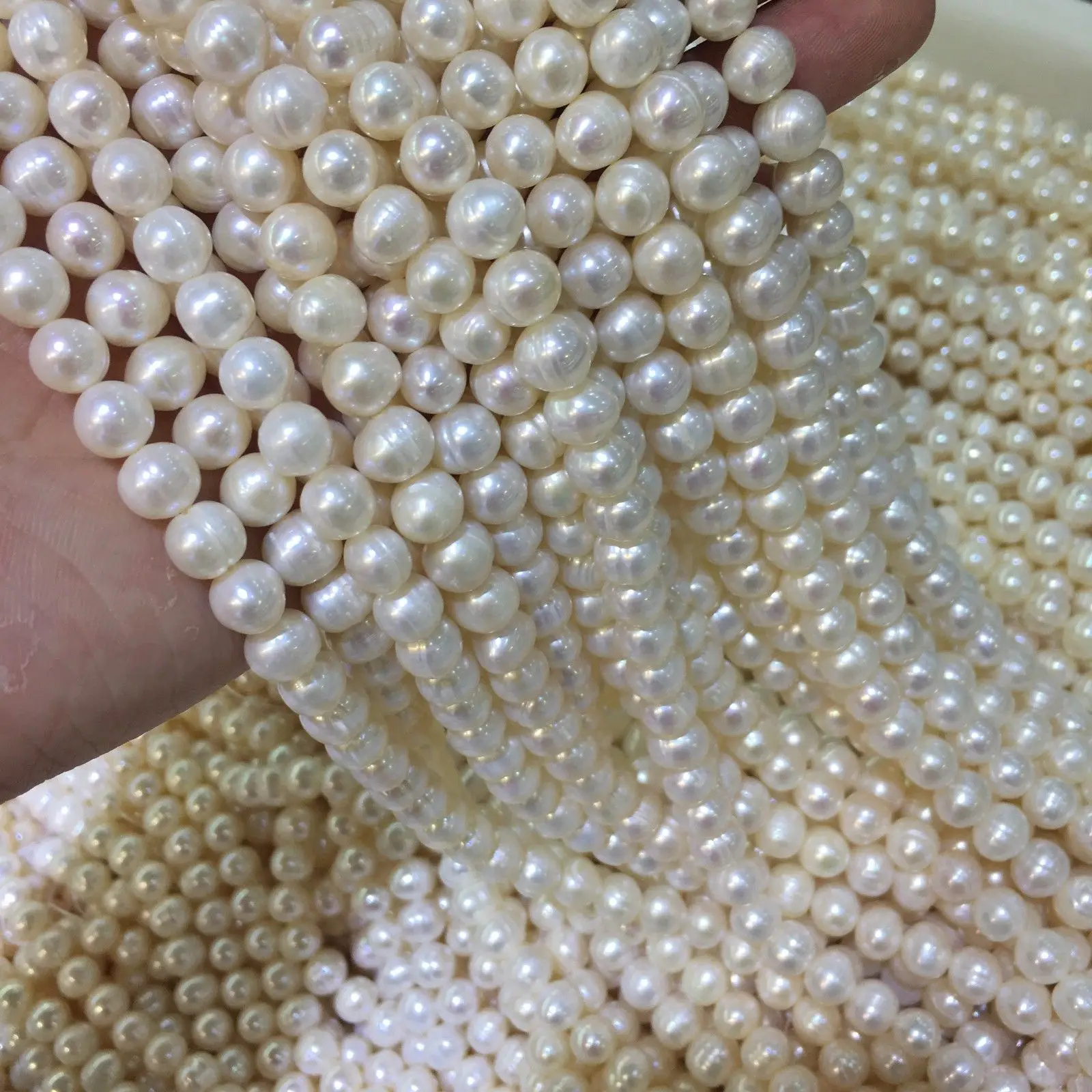 9-11mm Natural Freshwater Pearl Beads High Quality Round Shape Punch Loose Bead for DIY Elegant Necklace Bracelet Jewelry Making
9-11mm Natural Freshwater Pearl Beads High Quality Round Shape Punch Loose Bead for DIY Elegant Necklace Bracelet Jewelry Making