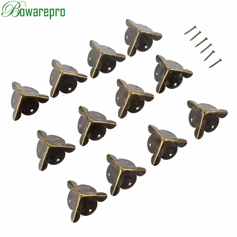 12PCS Furniture Decorative Metal Corners Jewelry Box Wood Corner Protector Antique Corner Crafts Hardware Decorative 18/25MM Hot
12PCS Furniture Decorative Metal Corners Jewelry Box Wood Corner Protector Antique Corner Crafts Hardware Decorative 18/25MM Hot