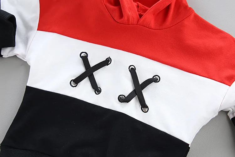 2019 Spring and autumn children's striped letter with two caps set 1-4 year old boy suit casual
2019 Spring and autumn children's striped letter with two caps set 1-4 year old boy suit casual