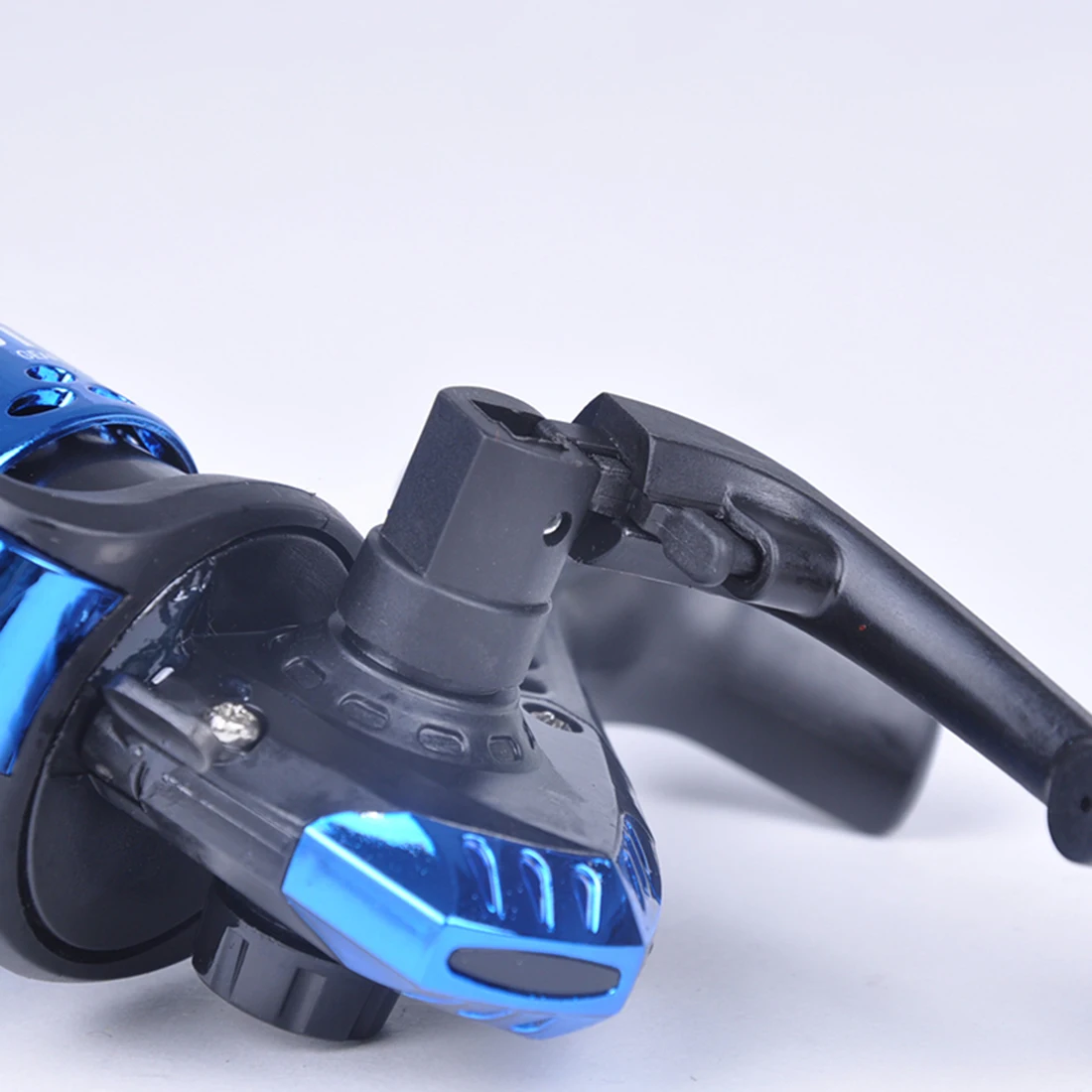 G-Ratio5.1:1 Fishing Reals Aluminum Body Spinning Reel High SpeedFishing Reels with Line Copper rod rack drive Fish Tools
G-Ratio5.1:1 Fishing Reals Aluminum Body Spinning Reel High SpeedFishing Reels with Line Copper rod rack drive Fish Tools