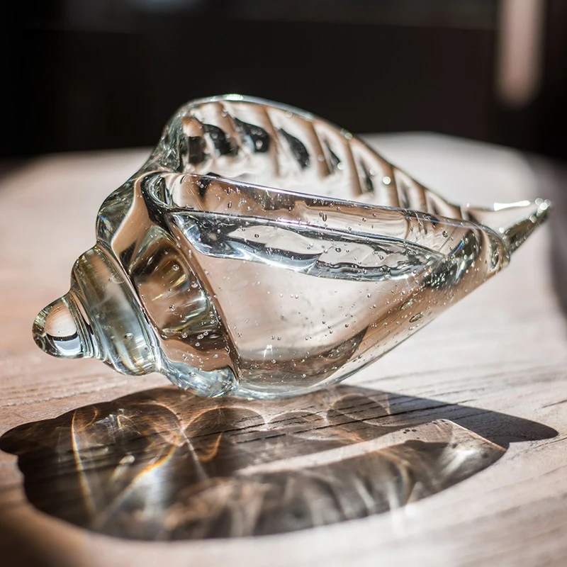 Modern Handmade bubble glass conch home decoration ornaments Desktop decorative Artwork living room decoration accessories
Modern Handmade bubble glass conch home decoration ornaments Desktop decorative Artwork living room decoration accessories