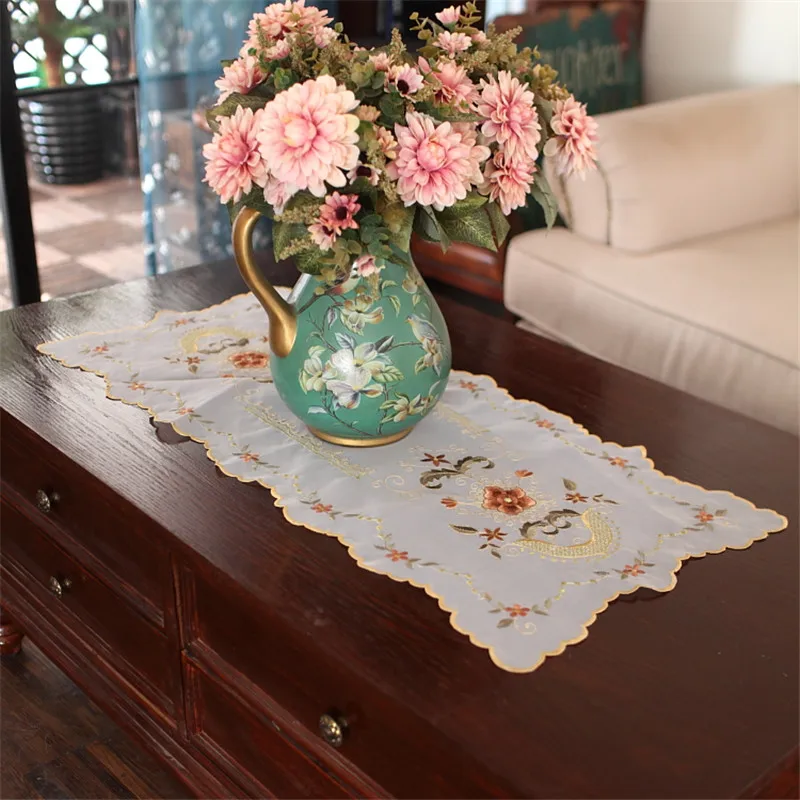 

Free Shipping Hot Sale Embroidery Pastoral Tablecloth Cup Mat Cover Runner Place Pad Wedding Christmsa Gift Blanket Antependium