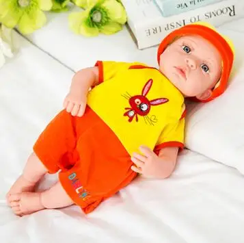 Bebe Baby talking doll toys gift 40CM reborn babies battery operated vinyl newborn baby bonecas gift
Bebe Baby talking doll toys gift 40CM reborn babies battery operated vinyl newborn baby bonecas gift