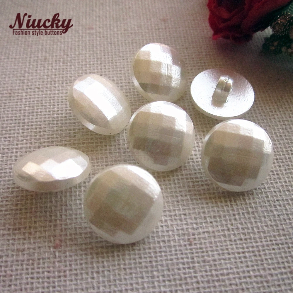 Niucky 1/2" 12.5mm Shank Round Square Section Pearl Buttons for Sewing Women Baby Clothing Craft Materials Supplies P0301-048
Niucky 1/2" 12.5mm Shank Round Square Section Pearl Buttons for Sewing Women Baby Clothing Craft Materials Supplies P0301-048